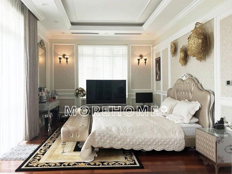 Giường ngủ tân cổ điển bọc da ghi sữa trơn bóng